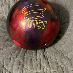 Brunswick Twist 14 Lbs Bowling Ball