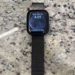 Apple Watch Series 8 