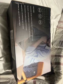 Mahlli Massaging Lumbar Wedge Pillow