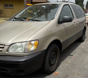 2002 Toyota Sienna