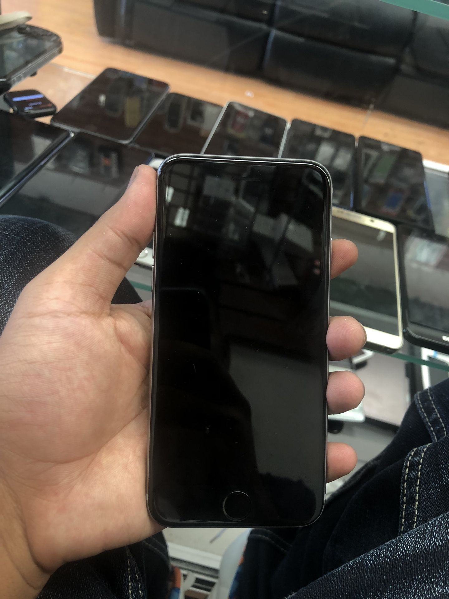iPhone 6s 64Gb unlocked