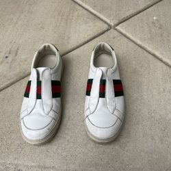 Gucci Kids Shoes Size 33