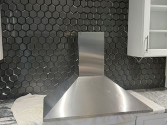 XO  beautiful Stainless steel Range hood 