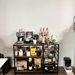 Table / Shelving / Coffee Bar