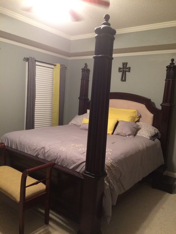 Dumont Bedroom Set
