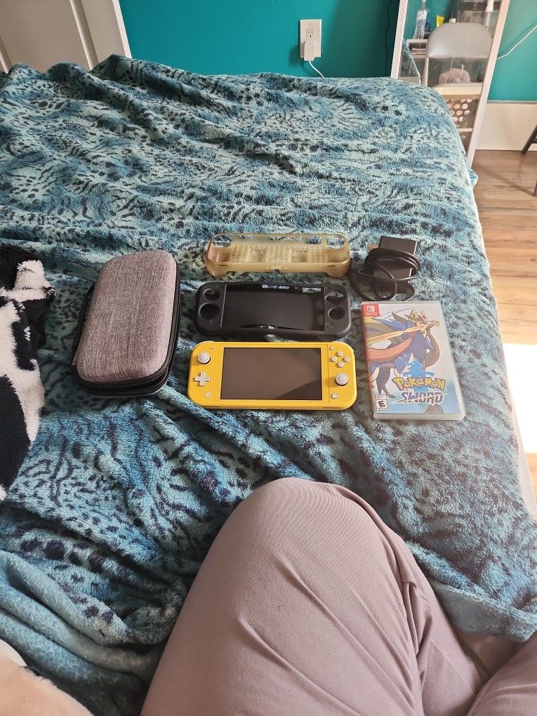 Yellow Nintendo Switch Lite