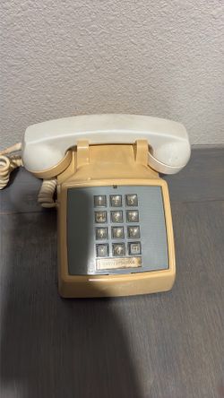 Vintage Tan Western Electric Bell System Touch Tone Desk Telephone