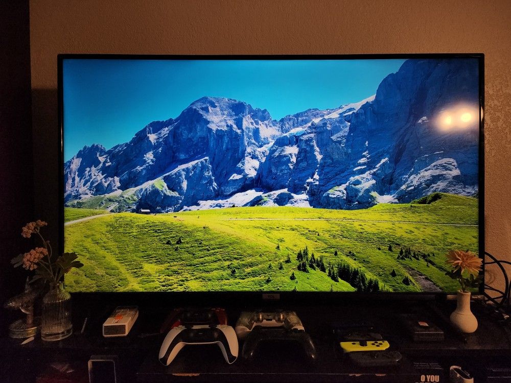 TCL 50" 4K Roku Smart TV – Excellent Condition – $170
