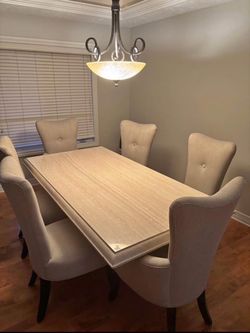Elegant 6-piece modern dining sets