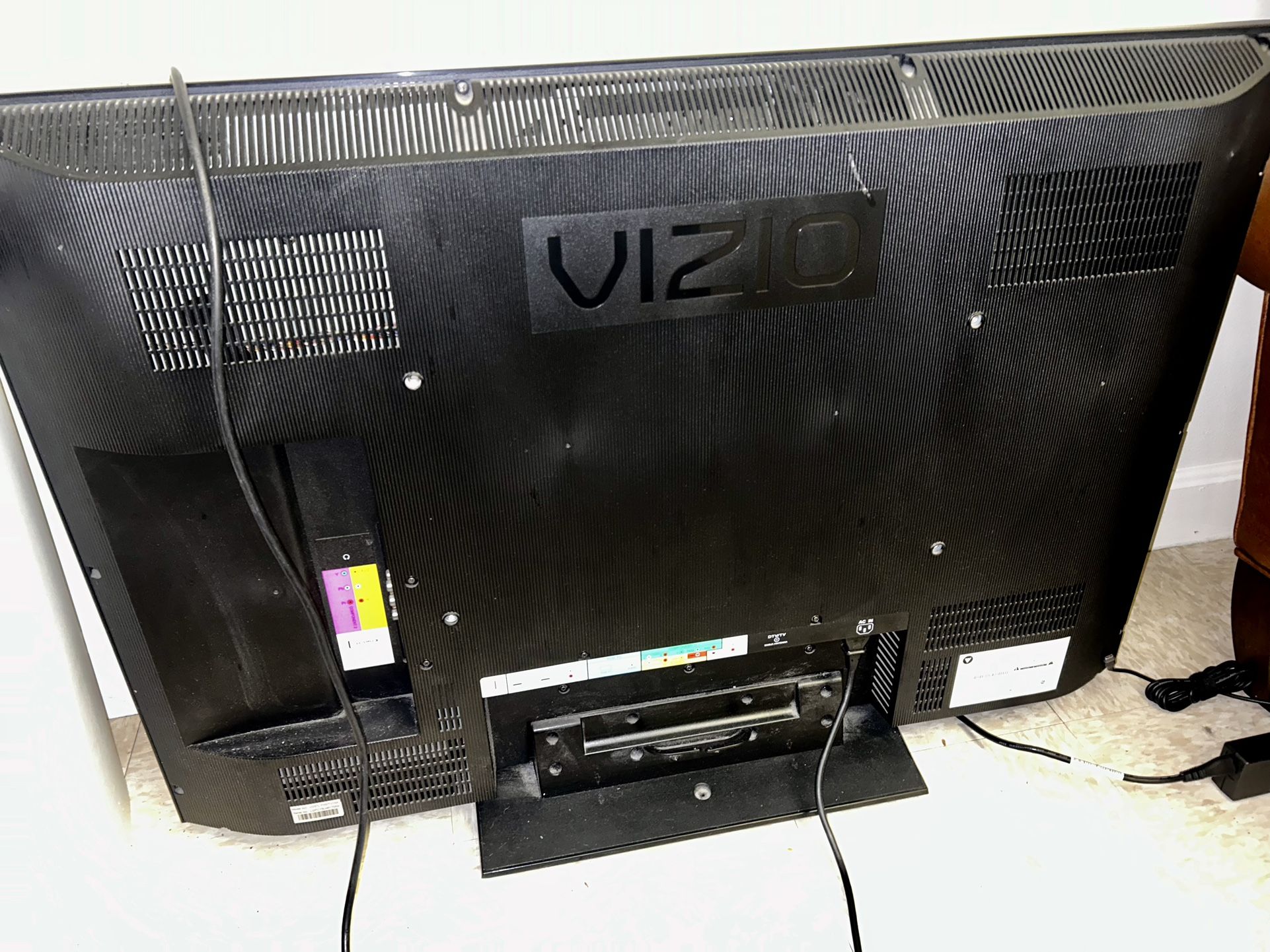 Vizio Flatscreen Tv