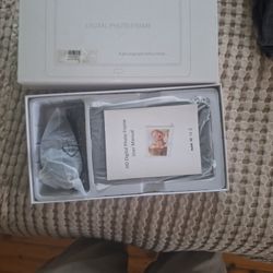 Digital Picture Frame