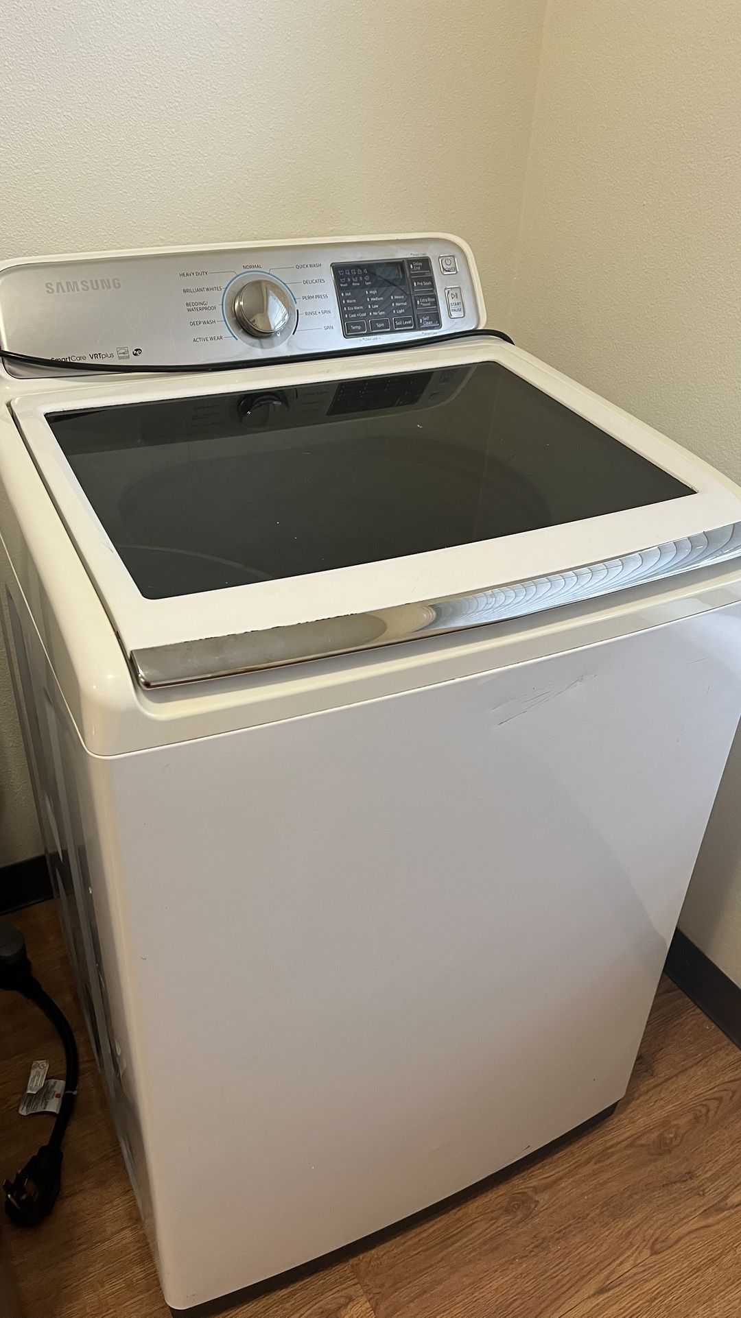 I'm selling a car and a dryer.