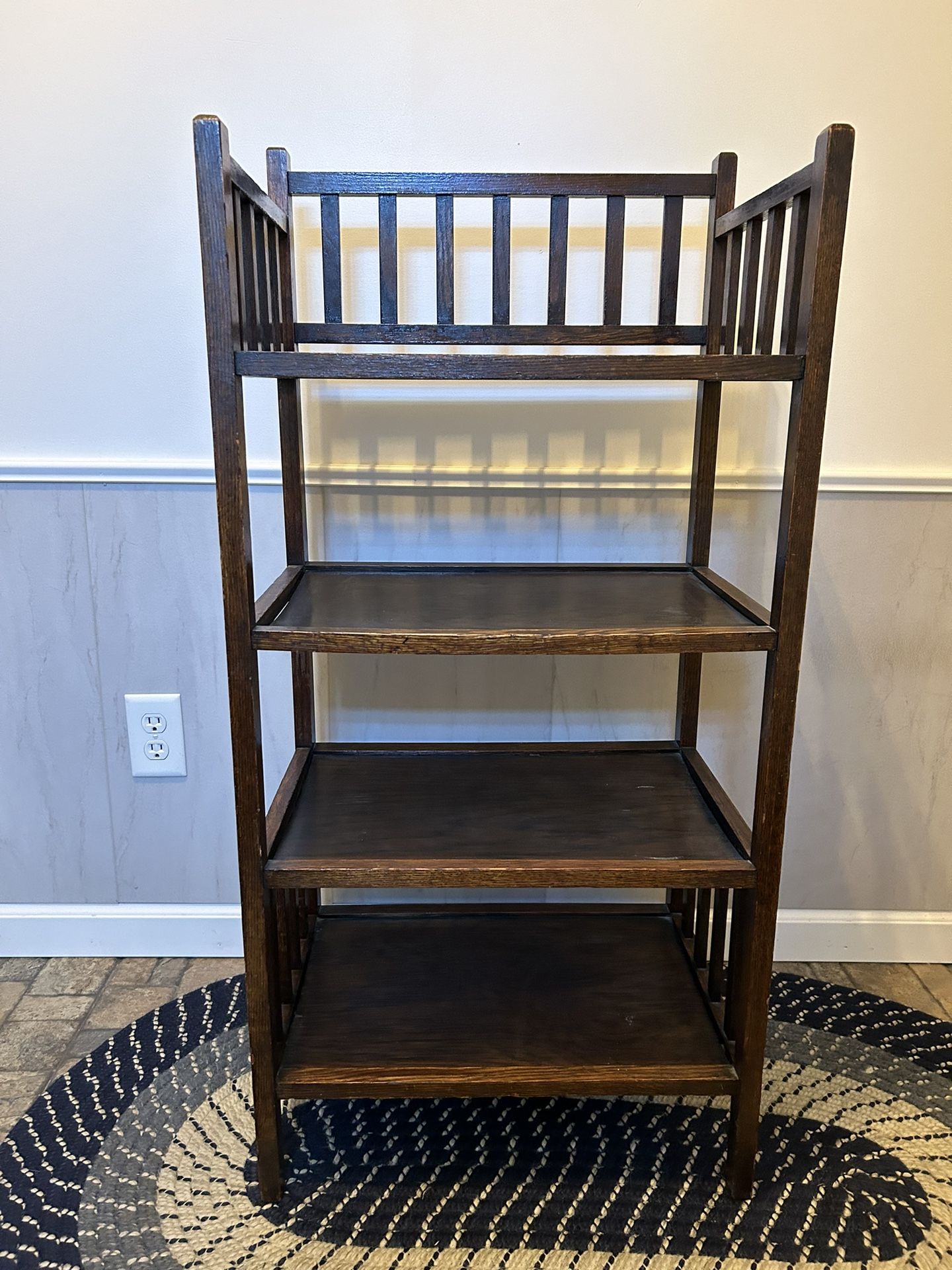 4 Shelf Stand/Bookshelf