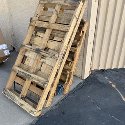Free pallets