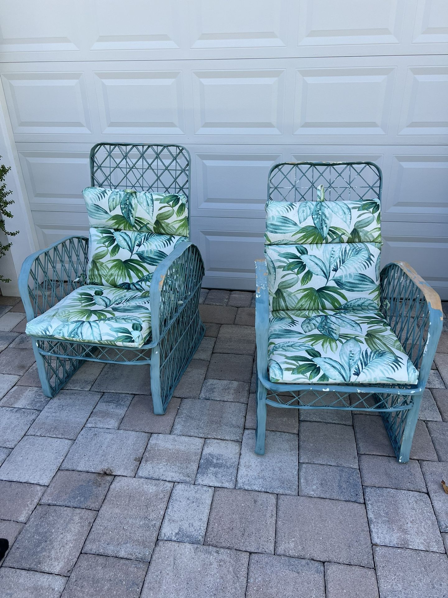PAIR VINTAGE RUSSELL WOODARD SPUN FIBERGLASS CHAISE ACCENT CHAIRS W/CUSHIONS