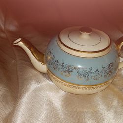 Vintage Sadler English Teapot 