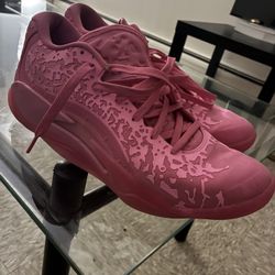 Zion 3 Pink Size 11.5