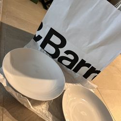 Crate & Barrel Serving Plate 11 Inc Diameter 2 Pieces