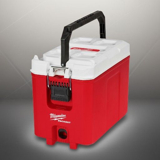 Milwaukee packout compact cooler(firm price)