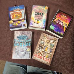 All 5 'Uncle John's Bathroom Readers.'