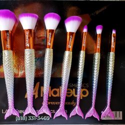 7Pcs LA Makeup brush set. Mermaid brushes