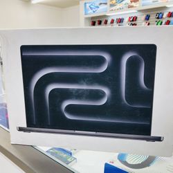 MacBook Pro M3 Pro 18gb Ram 512gb SSD 