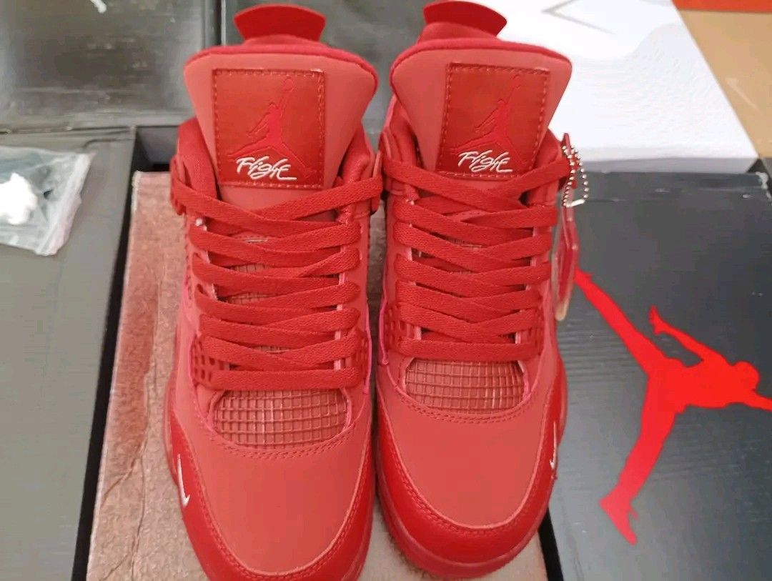 Air Jordan 4 Retro Red
