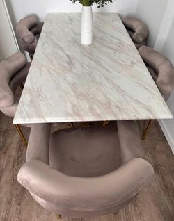 Dining set
