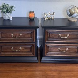 Henredon Nightstands 