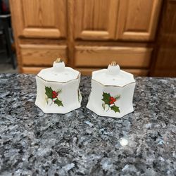 Vintage Christmas Holly Berries Genuine Bone China pair of salt and pepper shakers. Size approximately 2 1/4 inches tall and 2 1/4 inches wide. Bran