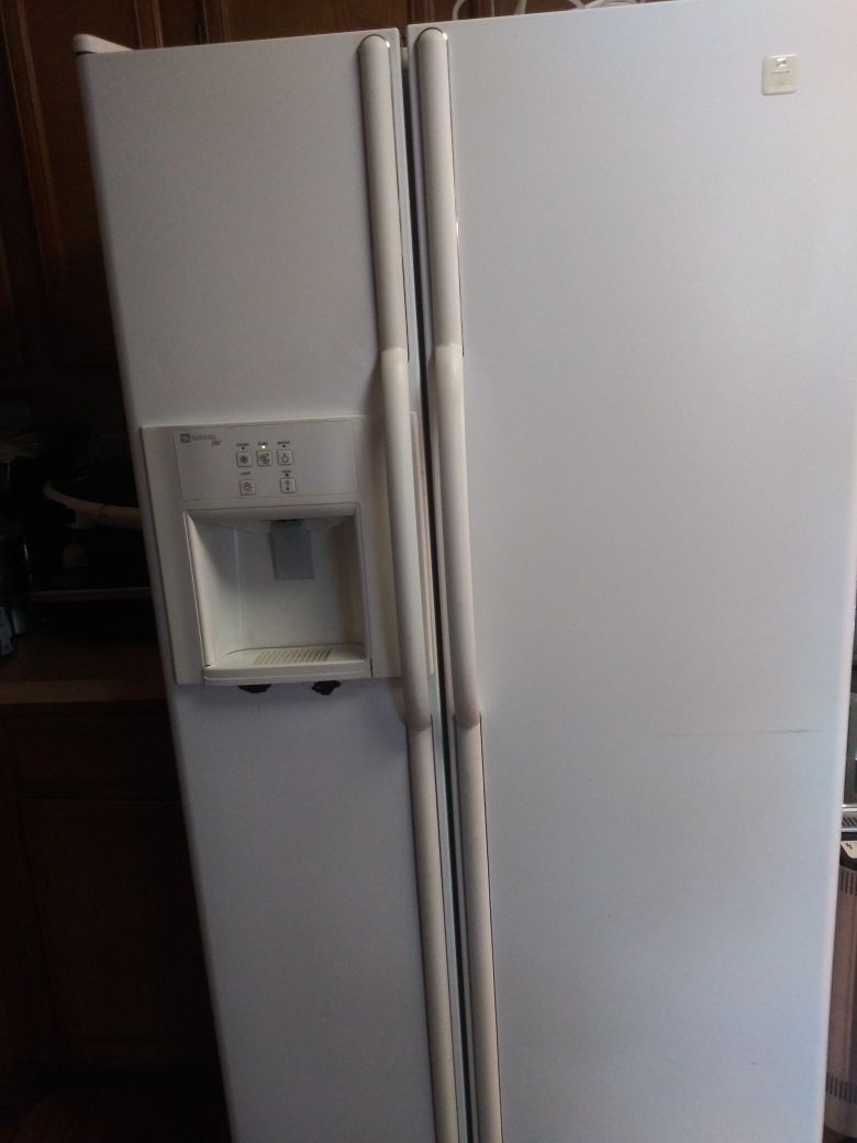 Maytag Plus Side by Side refrigerator