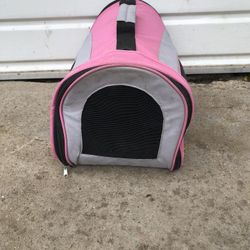 Small Dog Or Cat Carrier 