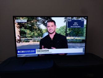 Insignia 40" TV