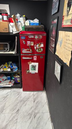 Vintage Looking Fridge