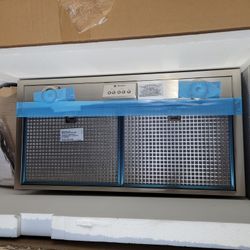 GE Monogram 30in. Range Hood Insert 