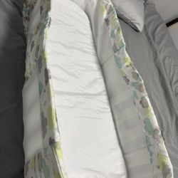 Baby Delight Snuggle Nest Portable Infant