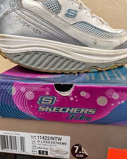 Sketchers Shapeups (women’s Size 7.5) (used)