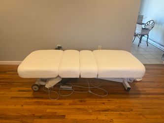 Massage table