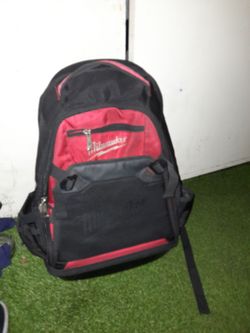 Milwaukee Backpack 65$