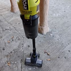 RYOBI ONE+ 18V Bagless Cordless Mesh Filter Stick Vacuum Cleaner (Tool Only)