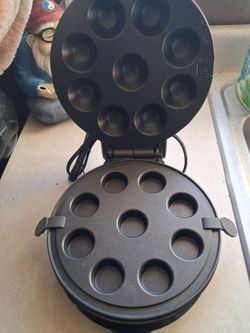 Electric Cupcake Maker