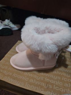 Baby juicy couture boots