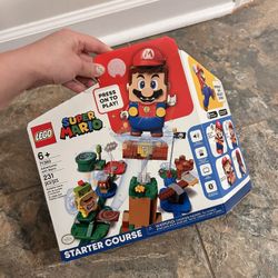 LEGO Super Mario Starter Course Set