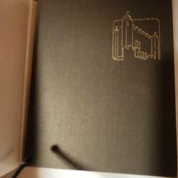 N. Peoria History England The Tower Of London Hardcover Book Dustcover Has Wear  Description Has Pickup Location Options 