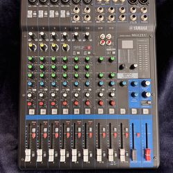 Yamaha MG12XU 12-Channel Mixer With Effects