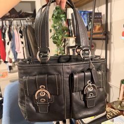 Vintage Coach Soho Buckle Tote Black Leather Y2K Shoulder Bag