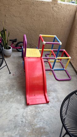 Mini slide for little toddler