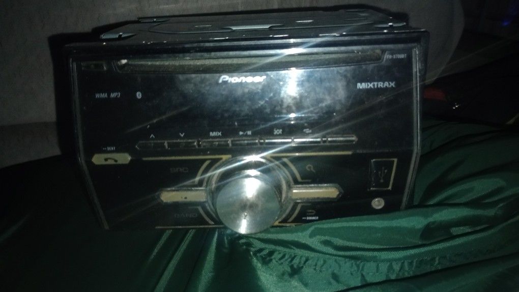 Pioneer Double Din Radio