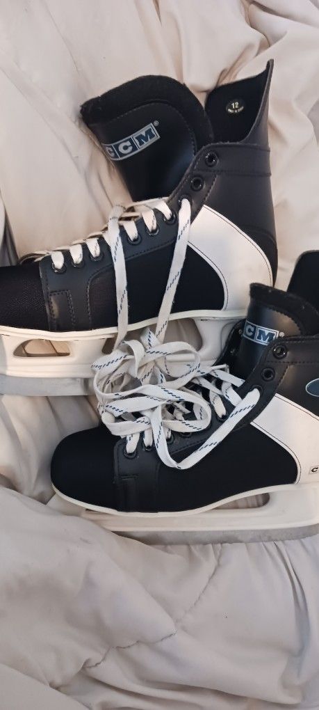 Ice Skates Sizes 12 And Kid Size