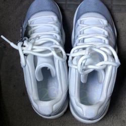 Jordan 11s